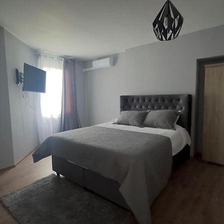 Ardenne Hotel Спа Екстериор снимка
