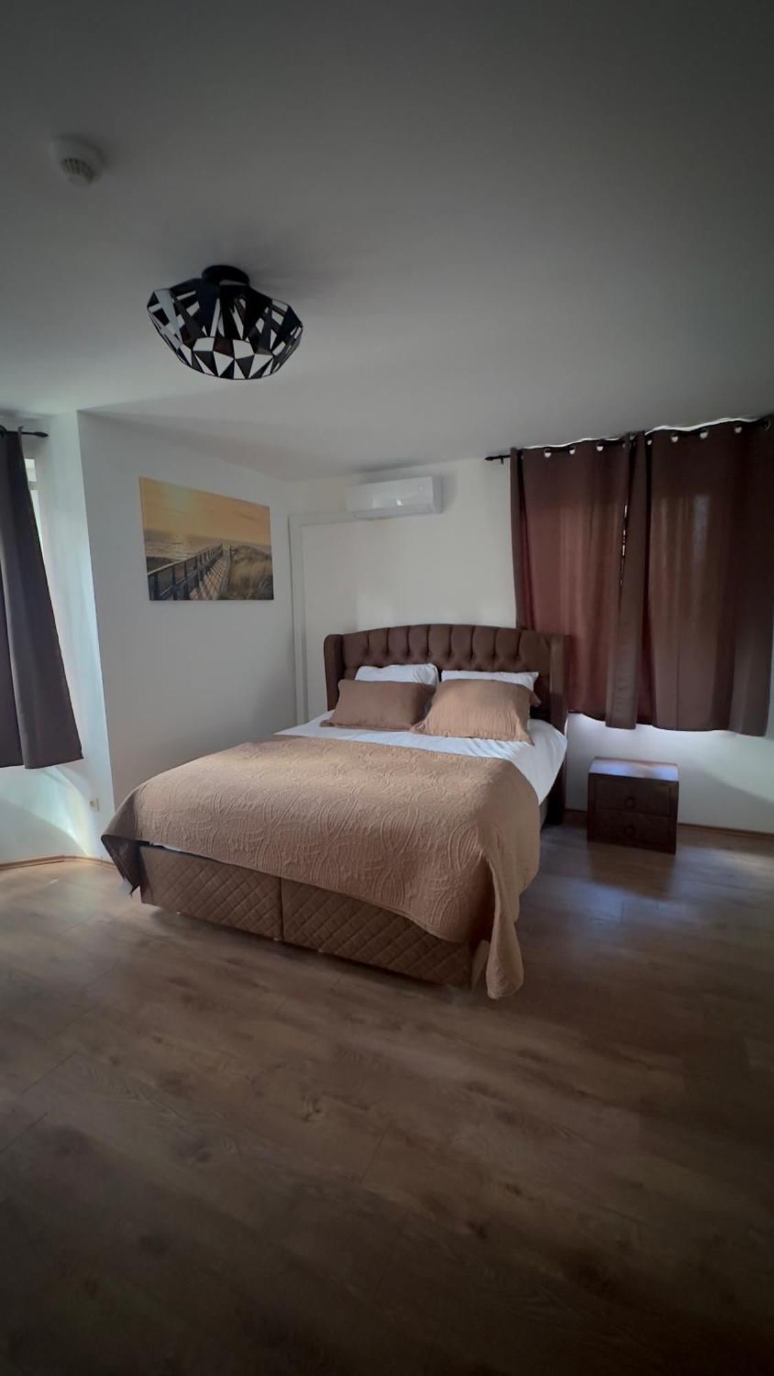 Ardenne Hotel Спа Екстериор снимка